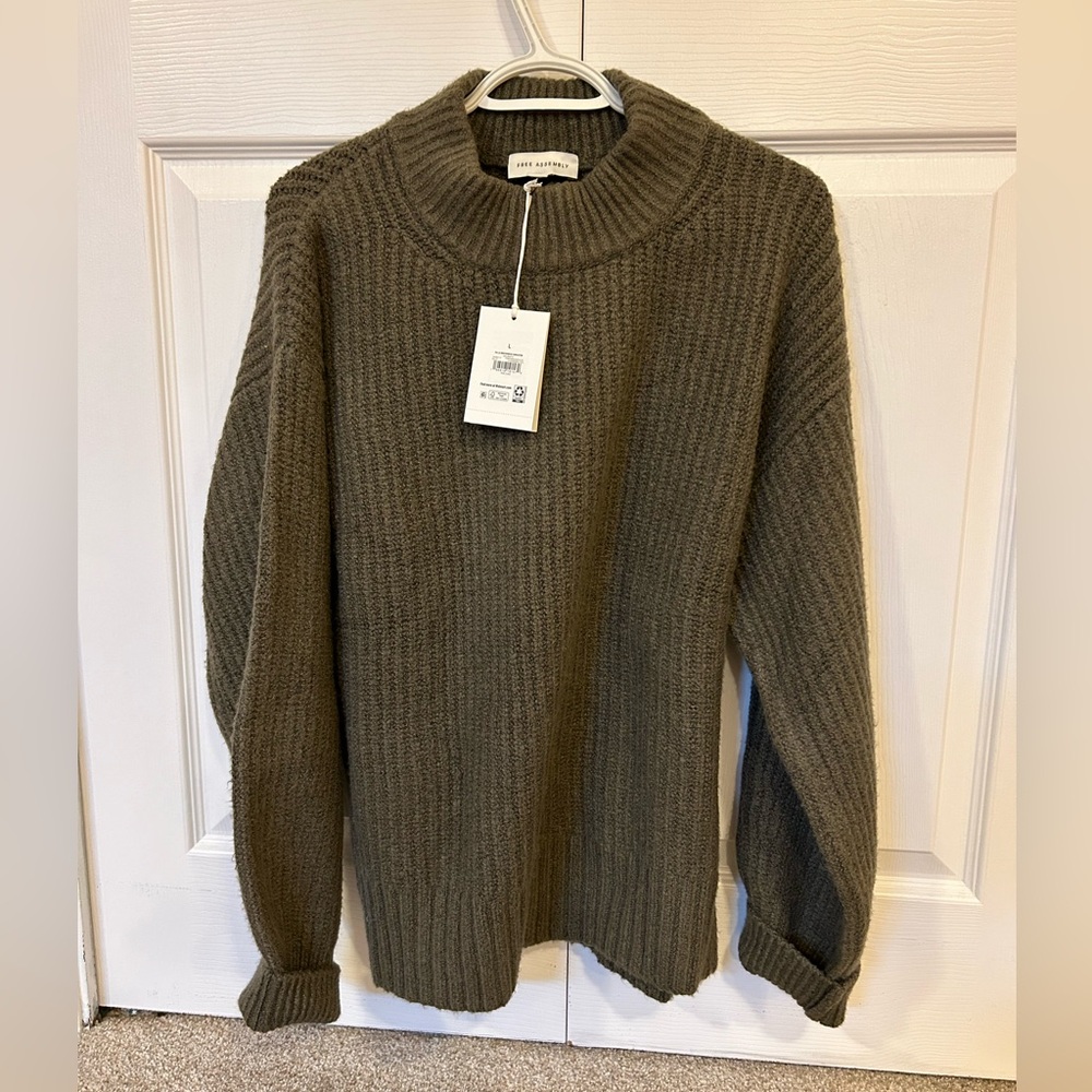 NWT Free Assembly Sweater